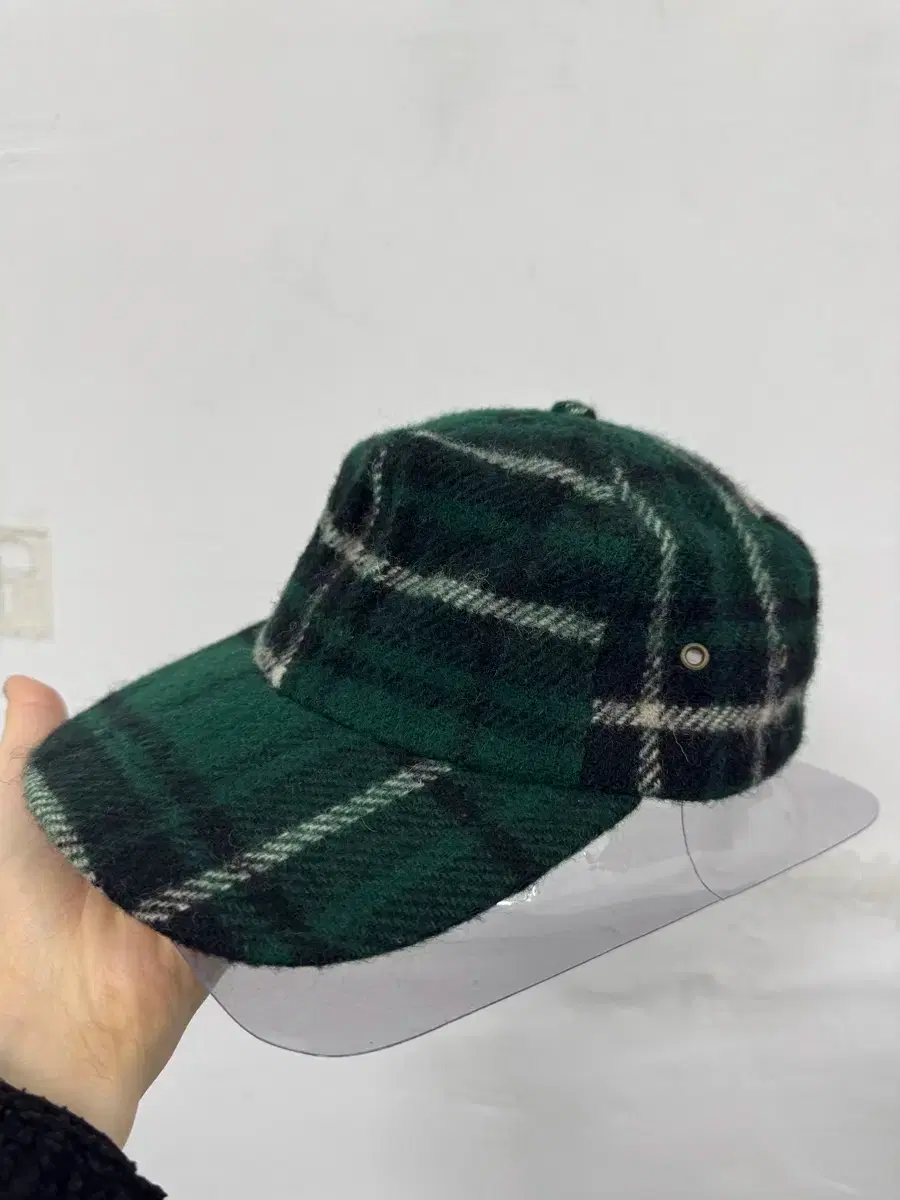 thumbnail-1